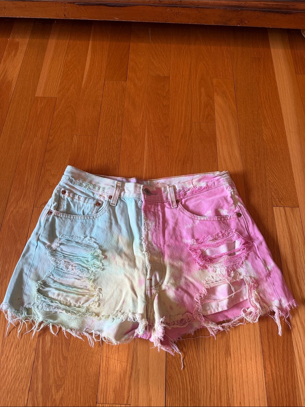 Levi's Tie-Dye Distressed Jean Shorts - Pink & Light Blue